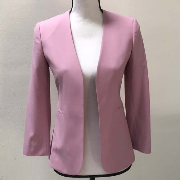 ✨Theory Pink Lindrayia B Suit Jacket✨